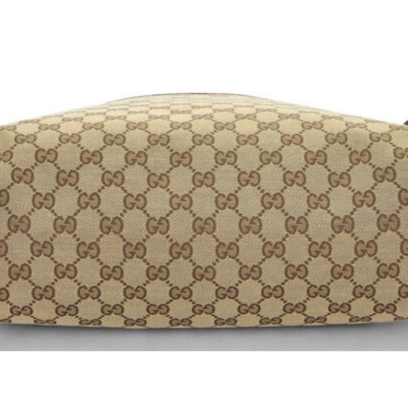 Gucci Original GG Canvas Web Messenger
NWT - Picture 5 of 6